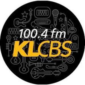 KLCBS 100.4 FM